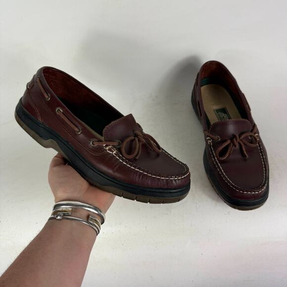 L.L. Bean Loafers Mens 9 Brown Leather Slip-On Low Top Round Toe Casual Shoes - Picture 1 of 10